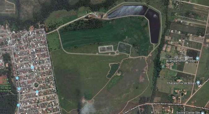 Área urbana onde o réptil foi encontrado fica próximo à mata(foto: Reprodução/Google Maps) Área urbana onde o réptil foi encontrado fica próximo à mata(foto: Reprodução/Google Maps)