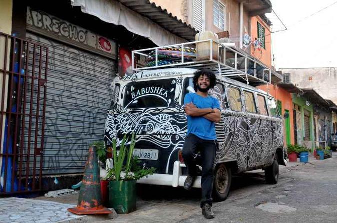 O mímico Abder Paz é um dos ativistas do local(foto: Antonio Cunha/CB/D.A Press) O mímico Abder Paz é um dos ativistas do local(foto: Antonio Cunha/CB/D.A Press)