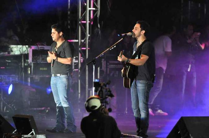 A dupla Jorge e Mateus comanda a estreia do Brasil no evento Torcida Funn(foto: Objetiva Comunicação/Divulgação) A dupla Jorge e Mateus comanda a estreia do Brasil no evento Torcida Funn(foto: Objetiva Comunicação/Divulgação)