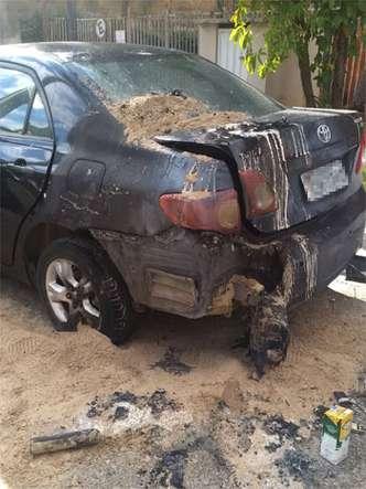Adolescente queimou carro de servidora da Prefeitura de Coronel Fabriciano (foto: Reprodução da internet/WhatsApp) Adolescente queimou carro de servidora da Prefeitura de Coronel Fabriciano (foto: Reprodução da internet/WhatsApp)