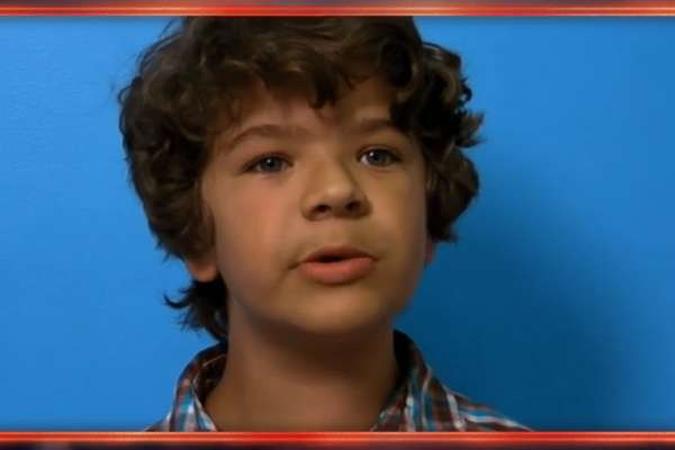 Gaten Matarazzo, que interpreta Dustin, em sua primeira audição para participar da série Stranger Things(foto: Youtube/Reprodução) Gaten Matarazzo, que interpreta Dustin, em sua primeira audição para participar da série Stranger Things(foto: Youtube/Reprodução)