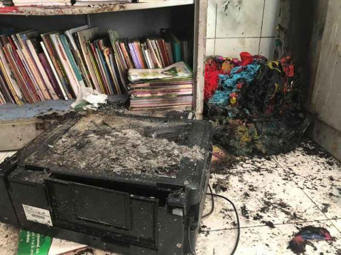 Escola municipal incendiada em Itarema: atos comandados por facções criminosas alcançaram 48 cidades(foto: Prefeitura de Itarema/Facebook) Escola municipal incendiada em Itarema: atos comandados por facções criminosas alcançaram 48 cidades(foto: Prefeitura de Itarema/Facebook)