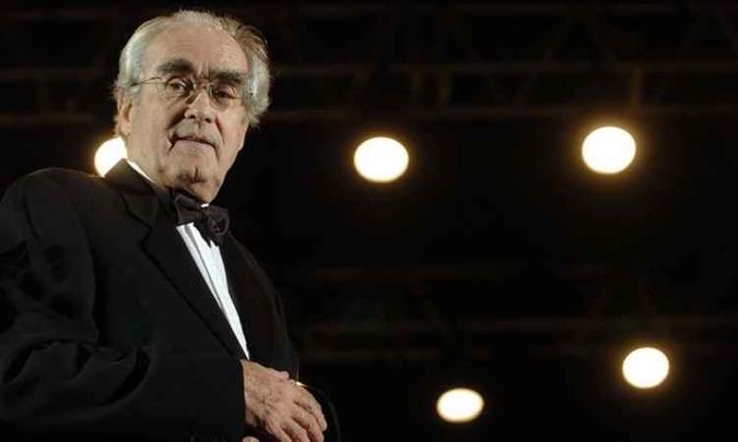 Michel Legrand trabalhou com alguns dos grandes nomes da música e do cinema, de Ray Charles a Orson Welles(foto: AFP / Martin Bureau) Michel Legrand trabalhou com alguns dos grandes nomes da música e do cinema, de Ray Charles a Orson Welles(foto: AFP / Martin Bureau)