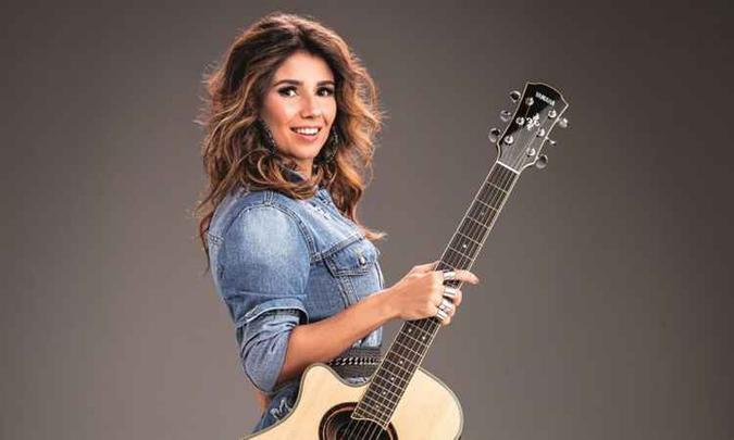 Paula Fernandes botou o público para cantar com ela(foto: Marlos Bakker/Divulgação.) Paula Fernandes botou o público para cantar com ela(foto: Marlos Bakker/Divulgação.)