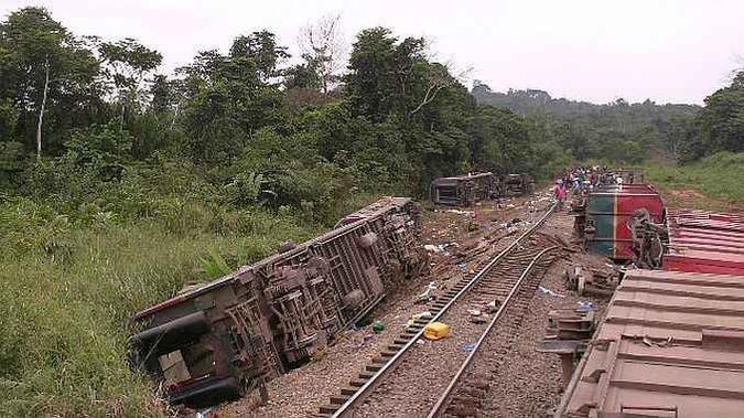 Descarrilamento de trem na República Democrática do Congo.(foto: Reprodução Twitter/@regionweek) Descarrilamento de trem na República Democrática do Congo.(foto: Reprodução Twitter/@regionweek)
