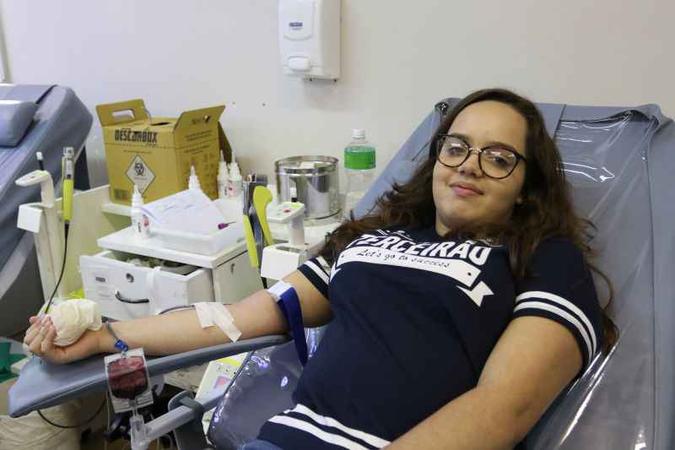 Aos 16 anos, Rafaela fez a primeira doação: Aos 16 anos, Rafaela fez a primeira doação: