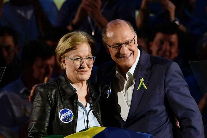 Geraldo Alckmin e a senadora Ana Amélia(foto: Evaristo Sa/AFP) Geraldo Alckmin e a senadora Ana Amélia(foto: Evaristo Sa/AFP)