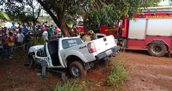 Equipe dos bombeiros de São Sebastião atendeu a ocorrência(foto: Divulgação CBMDF) Equipe dos bombeiros de São Sebastião atendeu a ocorrência(foto: Divulgação CBMDF)