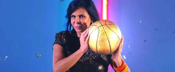 Gretchen foi estrela do lyric vídeo da música Swish Swish, do álbum mais recente de Katy Perry(foto: Reprodução/ Vevo) Gretchen foi estrela do lyric vídeo da música Swish Swish, do álbum mais recente de Katy Perry(foto: Reprodução/ Vevo)