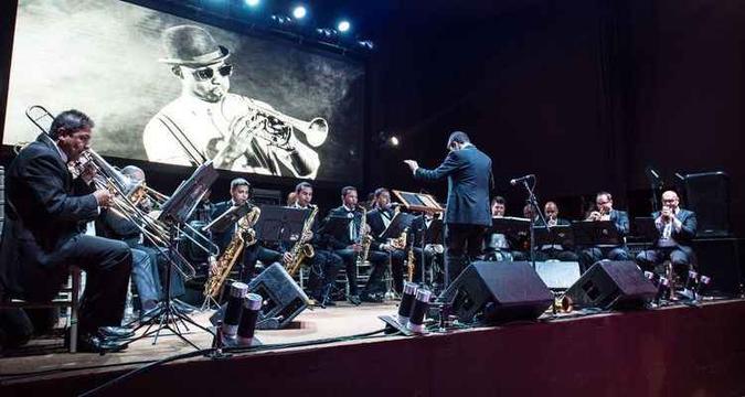 A JK nasceu em 2007 como Brasília Big Band(foto: Karina Santiago/Divulgação) A JK nasceu em 2007 como Brasília Big Band(foto: Karina Santiago/Divulgação)