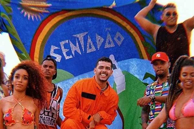 Imagem da gravação do clipe 'Sentadão'(foto: Instagram/Reprodução) Imagem da gravação do clipe 'Sentadão'(foto: Instagram/Reprodução)