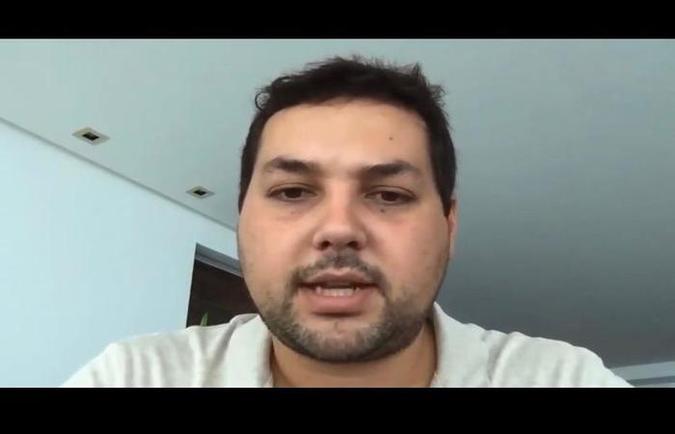 Sérgio Hacker (PSB), prefeito de Tamandaré (PE), se pronunciou pela primeira vez após a morte do menino Miguel(foto: Reprodução) Sérgio Hacker (PSB), prefeito de Tamandaré (PE), se pronunciou pela primeira vez após a morte do menino Miguel(foto: Reprodução)