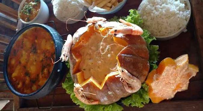 Os frutos do mar são a base dos cardápios. Dos simples aos mais elaborados, como o camarão na moranga (foto: Jacqueline Saraiva/CB/DAPress) Os frutos do mar são a base dos cardápios. Dos simples aos mais elaborados, como o camarão na moranga (foto: Jacqueline Saraiva/CB/DAPress)