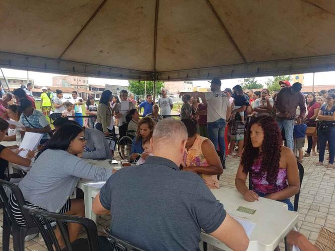 Assim que serviços de infraestrutura forem concluídos, construções poderão começar a ser erguidas(foto: Renata Rios/CB/D.A Press) Assim que serviços de infraestrutura forem concluídos, construções poderão começar a ser erguidas(foto: Renata Rios/CB/D.A Press)