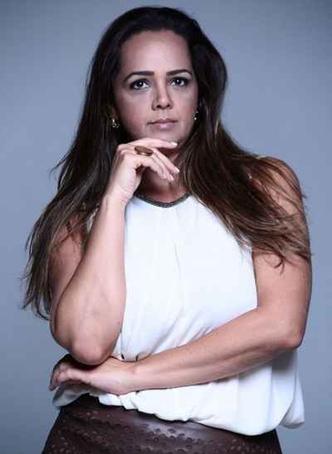 Eglay Rorato viu oportunidade de modelar após a maternidade de trigêmeas(foto: Glam Models/Divulgacao) Eglay Rorato viu oportunidade de modelar após a maternidade de trigêmeas(foto: Glam Models/Divulgacao)