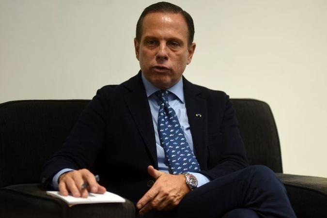 Na conversa, Doria também comentou sobre a dificuldade de crescimento econômico e de geração de emprego, lembrou das pautas posteriores à da Previdência, como a tributária e o pacote anticrime do juiz Sérgio Moro(foto: Ed Alves/CB/D.A Press) Na conversa, Doria também comentou sobre a dificuldade de crescimento econômico e de geração de emprego, lembrou das pautas posteriores à da Previdência, como a tributária e o pacote anticrime do juiz Sérgio Moro(foto: Ed Alves/CB/D.A Press)