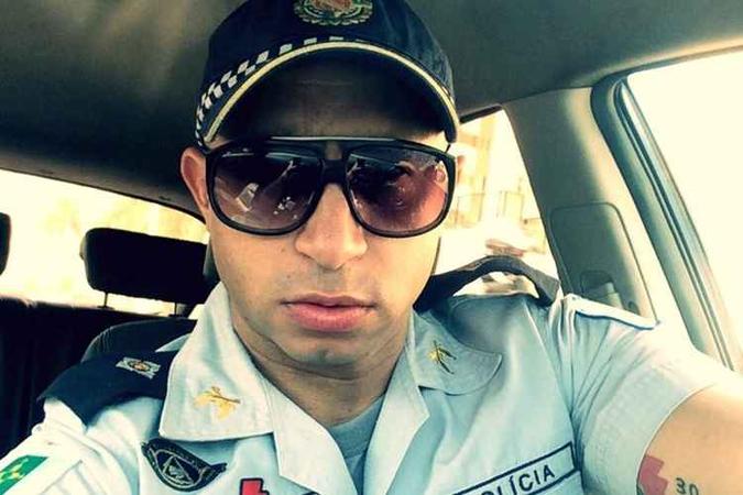 Policiais que conviveram com o tenente Herison de Oliveira Bezerra afirma que ele era 'super tranqüilo'(foto: Reprodução/ facebook) Policiais que conviveram com o tenente Herison de Oliveira Bezerra afirma que ele era 'super tranqüilo'(foto: Reprodução/ facebook)