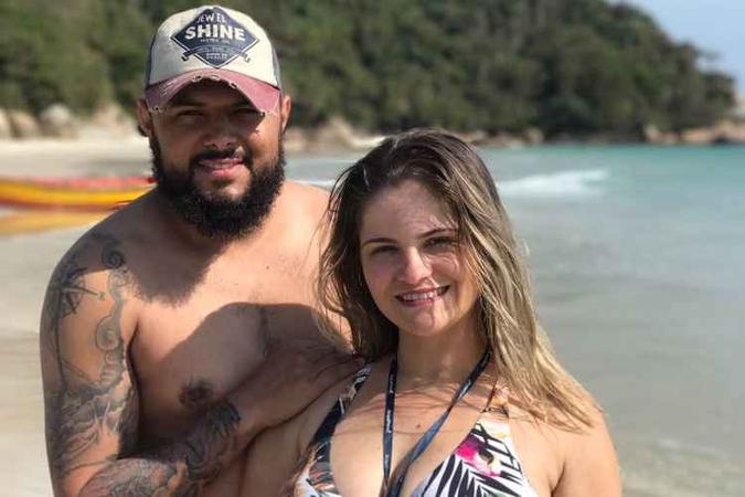 Rayane Costa e o marido, Phâmalo, passaram férias na Ilha do Campeche: %u201Cum sonho%u201D(foto: Rayane Costa/Arquivo pessoal) Rayane Costa e o marido, Phâmalo, passaram férias na Ilha do Campeche: %u201Cum sonho%u201D(foto: Rayane Costa/Arquivo pessoal)