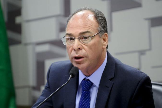 Fernando Bezerra (MDB-PE), líder do governo Bolsonaro no Senado(foto: Marcos Oliveira/Agência Senado) Fernando Bezerra (MDB-PE), líder do governo Bolsonaro no Senado(foto: Marcos Oliveira/Agência Senado)