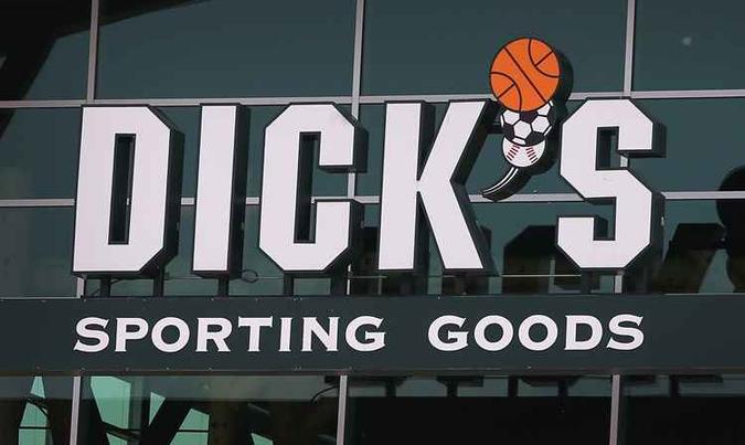 A Dick's Sporting Goods ainda pediu ao Congresso para reformar as leis de controle de armas(foto: SCOTT OLSON / AFP PHOTO / GETTY IMAGES NORTH AMERICA ) A Dick's Sporting Goods ainda pediu ao Congresso para reformar as leis de controle de armas(foto: SCOTT OLSON / AFP PHOTO / GETTY IMAGES NORTH AMERICA )
