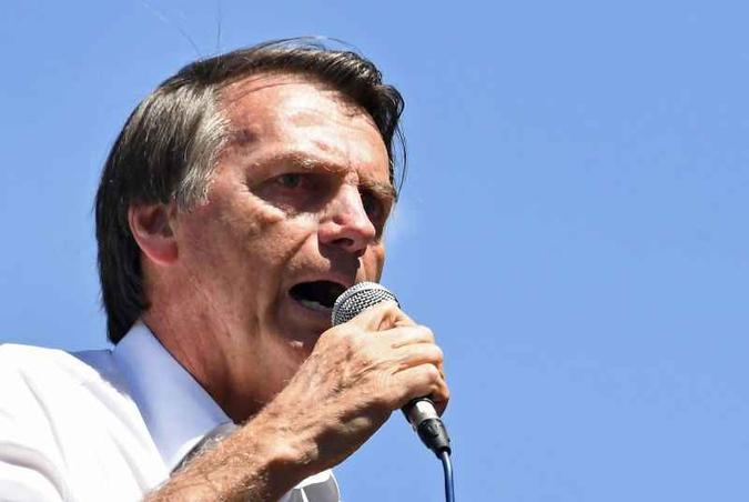 O candidato prossegue com boa evolução clínica, sem febre e exames laboratoriais estáveis(foto: Evaristo Sa/ AFP) O candidato prossegue com boa evolução clínica, sem febre e exames laboratoriais estáveis(foto: Evaristo Sa/ AFP)