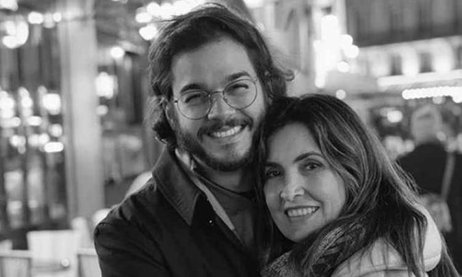 A apresentadora Fátima Bernardes saiu em defesa do namorado(foto: Reprodução/Instagram) A apresentadora Fátima Bernardes saiu em defesa do namorado(foto: Reprodução/Instagram)