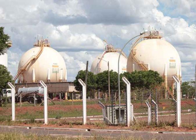 Somente o IPO da BR Distribuidora, subsidiária da Petrobras, deve captar R$ 4,8 bilhões de investidores (foto: Arthur Menescal/Esp. CB/D.A Press ) Somente o IPO da BR Distribuidora, subsidiária da Petrobras, deve captar R$ 4,8 bilhões de investidores (foto: Arthur Menescal/Esp. CB/D.A Press )