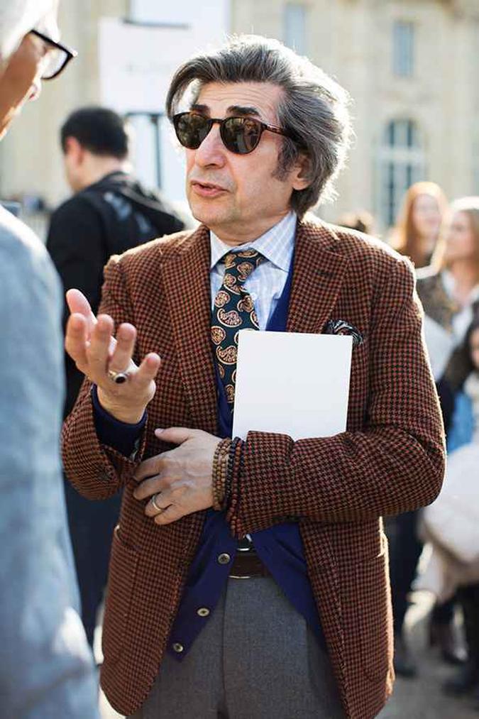 Divirta-se: misture padronagens diferentes na mesma produção(foto: The Sartorialist) Divirta-se: misture padronagens diferentes na mesma produção(foto: The Sartorialist)