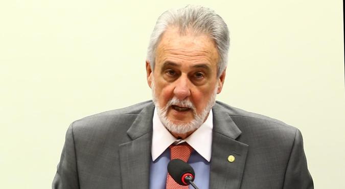 O diretor-presidente do Serviço Brasileiro de Apoio às Micro e Pequenas Empresas (Sebrae), Carlos Melles(foto: Charles Damasceno/Sebrae) O diretor-presidente do Serviço Brasileiro de Apoio às Micro e Pequenas Empresas (Sebrae), Carlos Melles(foto: Charles Damasceno/Sebrae)