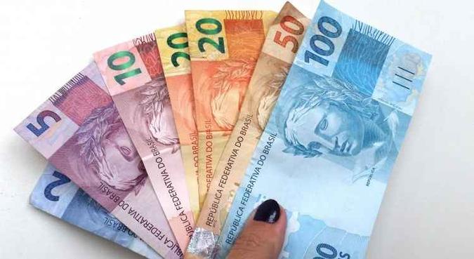 O IBGE revisou o Produto Interno Bruto do segundo trimestre de 2016, saindo de uma queda de 0,4% para uma retração de 0,4%(foto: Daniel Alves/CB/D.A Press) O IBGE revisou o Produto Interno Bruto do segundo trimestre de 2016, saindo de uma queda de 0,4% para uma retração de 0,4%(foto: Daniel Alves/CB/D.A Press)