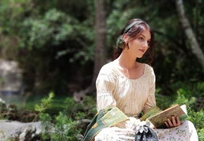 A atriz Anaju Dorigon vem se destacando na tevê e no cinema, e está na novela Orgulho e paixão(foto: Montenegro e Ramon / Divulgação) A atriz Anaju Dorigon vem se destacando na tevê e no cinema, e está na novela Orgulho e paixão(foto: Montenegro e Ramon / Divulgação)