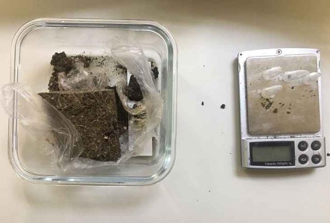 As investigações apontam que o advogado oferecia drogas para abusar sexualmente das vítimas(foto: PCDF/ divulgação) As investigações apontam que o advogado oferecia drogas para abusar sexualmente das vítimas(foto: PCDF/ divulgação)