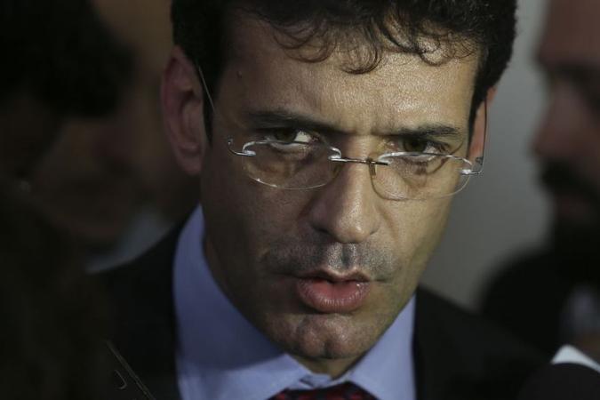 Marcelo Álvaro Antônio teria liberado recursos para a candidatura da professora aposentada Cleuzenir Barbosa(foto: Valter Campanato/Agência Brasil) Marcelo Álvaro Antônio teria liberado recursos para a candidatura da professora aposentada Cleuzenir Barbosa(foto: Valter Campanato/Agência Brasil)
