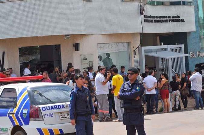 Católicos de Formosa relataram estar decepcionados com a revelação do esquema de desvio de dinheiro, que pode ultrapassar R$ 2 milhões(foto: Minervino Junior/CB/D.A Press) Católicos de Formosa relataram estar decepcionados com a revelação do esquema de desvio de dinheiro, que pode ultrapassar R$ 2 milhões(foto: Minervino Junior/CB/D.A Press)