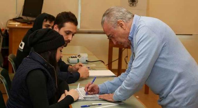Presidente da República, Michel Temer, durante votação no 1º turno das eleições 2018(foto: Marcos Corrêa/PR) Presidente da República, Michel Temer, durante votação no 1º turno das eleições 2018(foto: Marcos Corrêa/PR)