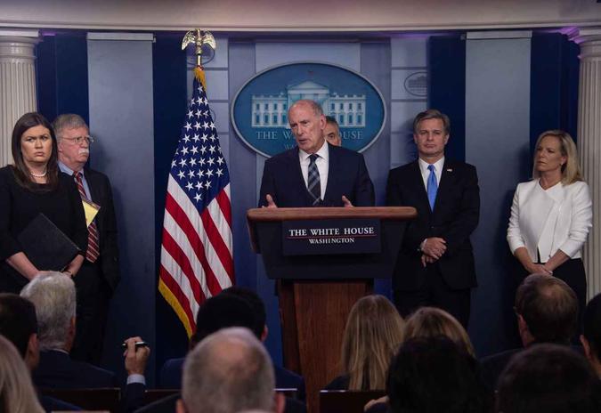 Trump nega reiteradamente que a Rússia tenha agido para fazer os resultados das eleições se inclinarem a seu favor(foto: Nicholas Kamm / AFP) Trump nega reiteradamente que a Rússia tenha agido para fazer os resultados das eleições se inclinarem a seu favor(foto: Nicholas Kamm / AFP)
