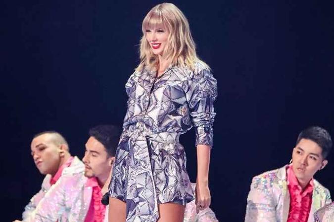 A cantora Taylor Swift será homenageada no evento A cantora Taylor Swift será homenageada no evento