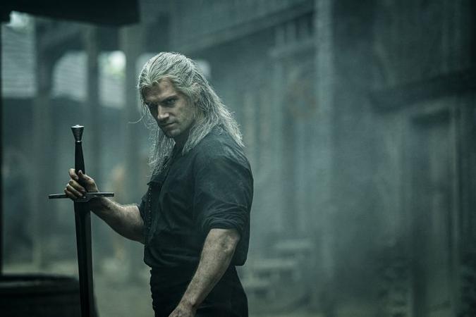 Henry Cavill dá vida ao protagonista Gerald da Rívia, que se tornou famoso em game(foto: Netflix/Divulgação) Henry Cavill dá vida ao protagonista Gerald da Rívia, que se tornou famoso em game(foto: Netflix/Divulgação)