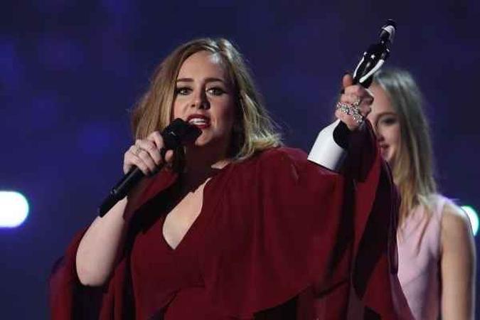 Wallpaper Adele Afirma Que Provavelmente Nao Fara Mais Turnes Diversao E Arte Free