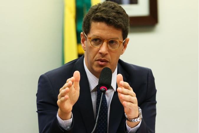 Ministro do Meio Ambiente passou a ser criticado também dentro do governo(foto: José Cruz/Agência Brasil) Ministro do Meio Ambiente passou a ser criticado também dentro do governo(foto: José Cruz/Agência Brasil)