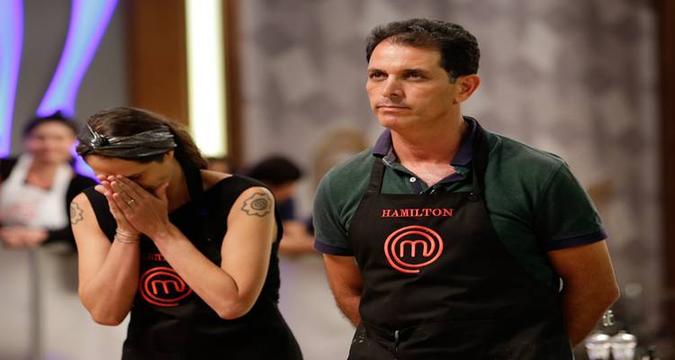 Hamilton Carvalho (D) representava Brasília no MasterChef Brasil(foto: Band/Divulgação) Hamilton Carvalho (D) representava Brasília no MasterChef Brasil(foto: Band/Divulgação)