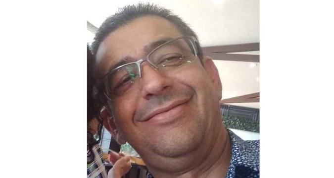 Troca de mensagens mostra que professor iria denunciar esquema de rachadinha no Centro de Ensino Fundamental (CEF) 410 da Asa Norte(foto: Reprodução/Facebook) Troca de mensagens mostra que professor iria denunciar esquema de rachadinha no Centro de Ensino Fundamental (CEF) 410 da Asa Norte(foto: Reprodução/Facebook)