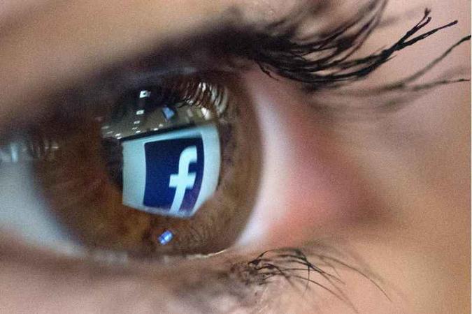 Segundo o escritório do Facebook no Brasil, a classificação é utilizada para evitar o uso indevido da ferramenta de denúncia(foto: Christophe Simon / AFP) Segundo o escritório do Facebook no Brasil, a classificação é utilizada para evitar o uso indevido da ferramenta de denúncia(foto: Christophe Simon / AFP)