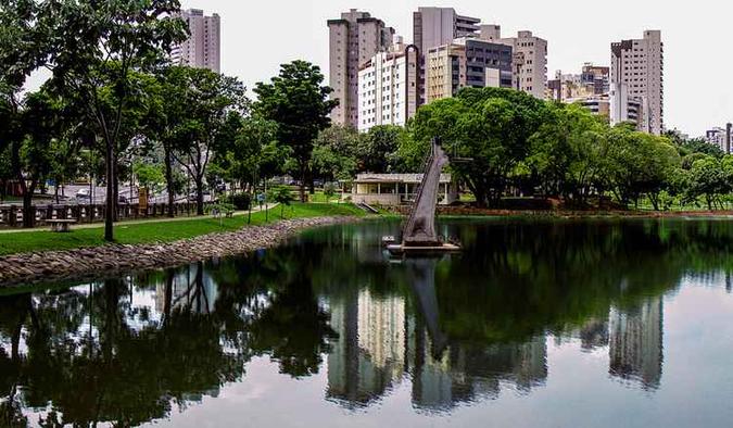 Em Goiânia, aproveite os parques e se jogue nas baladas à noite(foto: João Candido1967/Flickr) Em Goiânia, aproveite os parques e se jogue nas baladas à noite(foto: João Candido1967/Flickr)