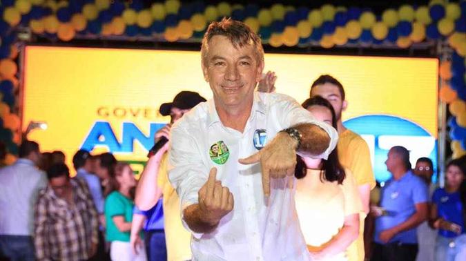 Documento falso indica que Antônio Denarium teria feito uso de caixa dois(foto: Reprodução/Facebook) Documento falso indica que Antônio Denarium teria feito uso de caixa dois(foto: Reprodução/Facebook)