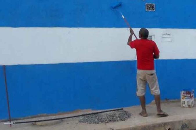 Edson está desempregado, apesar de ser tido como talentoso e competente(foto: Arquivo Pessoal) Edson está desempregado, apesar de ser tido como talentoso e competente(foto: Arquivo Pessoal)