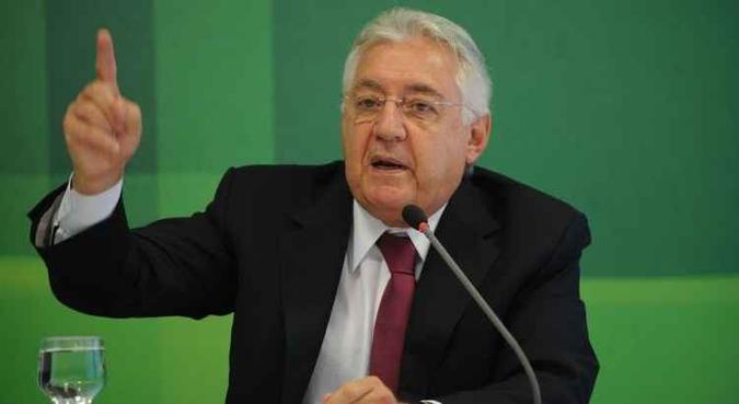 O ex-ministro da Secretaria da Micro e Pequena Empresa (SMPE), Guilherme Afif Domingos, será um dos nomes presentes no debate(foto: Elza Fiúza/Agência Brasil) O ex-ministro da Secretaria da Micro e Pequena Empresa (SMPE), Guilherme Afif Domingos, será um dos nomes presentes no debate(foto: Elza Fiúza/Agência Brasil)