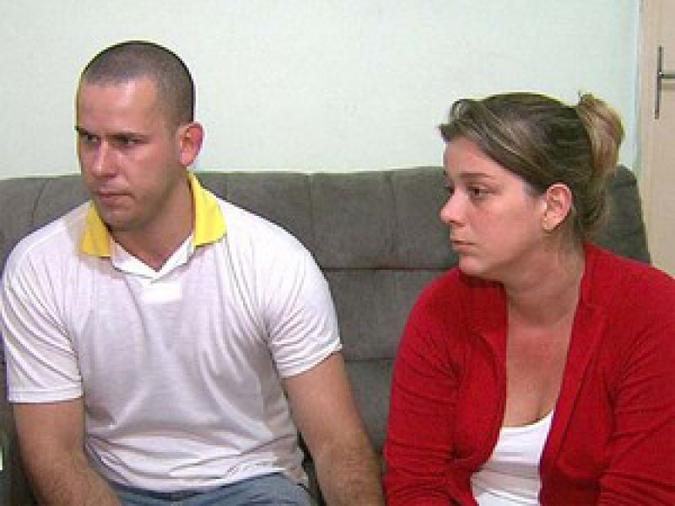 Guilherme Longo, padrasto de Joaquim Ponte, diz que relação com enteado era de pai e filho, durante entrevista ao lado de Natália Ponte, mãe do menino(foto: Reprodução/EPTV) Guilherme Longo, padrasto de Joaquim Ponte, diz que relação com enteado era de pai e filho, durante entrevista ao lado de Natália Ponte, mãe do menino(foto: Reprodução/EPTV)