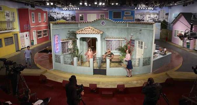 Vai que cola é a principal sitcom brasileira exibida na tevê atualmente(foto: Juliana Coutinho/Divulgação) Vai que cola é a principal sitcom brasileira exibida na tevê atualmente(foto: Juliana Coutinho/Divulgação)