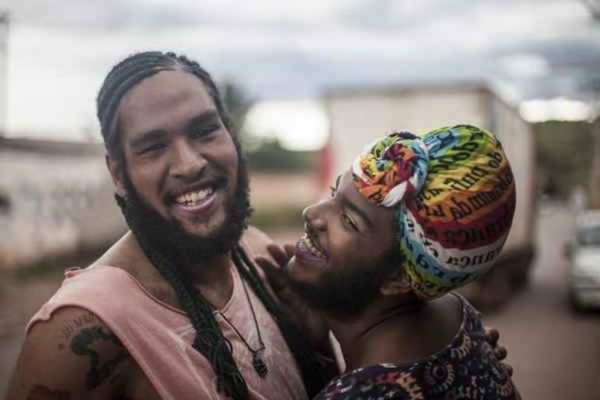 Afronte conta a história do jovem Victor Hugo, que é gay, negro e morador de periferia (foto: Divulgação/Festival de Brasília) Afronte conta a história do jovem Victor Hugo, que é gay, negro e morador de periferia (foto: Divulgação/Festival de Brasília)